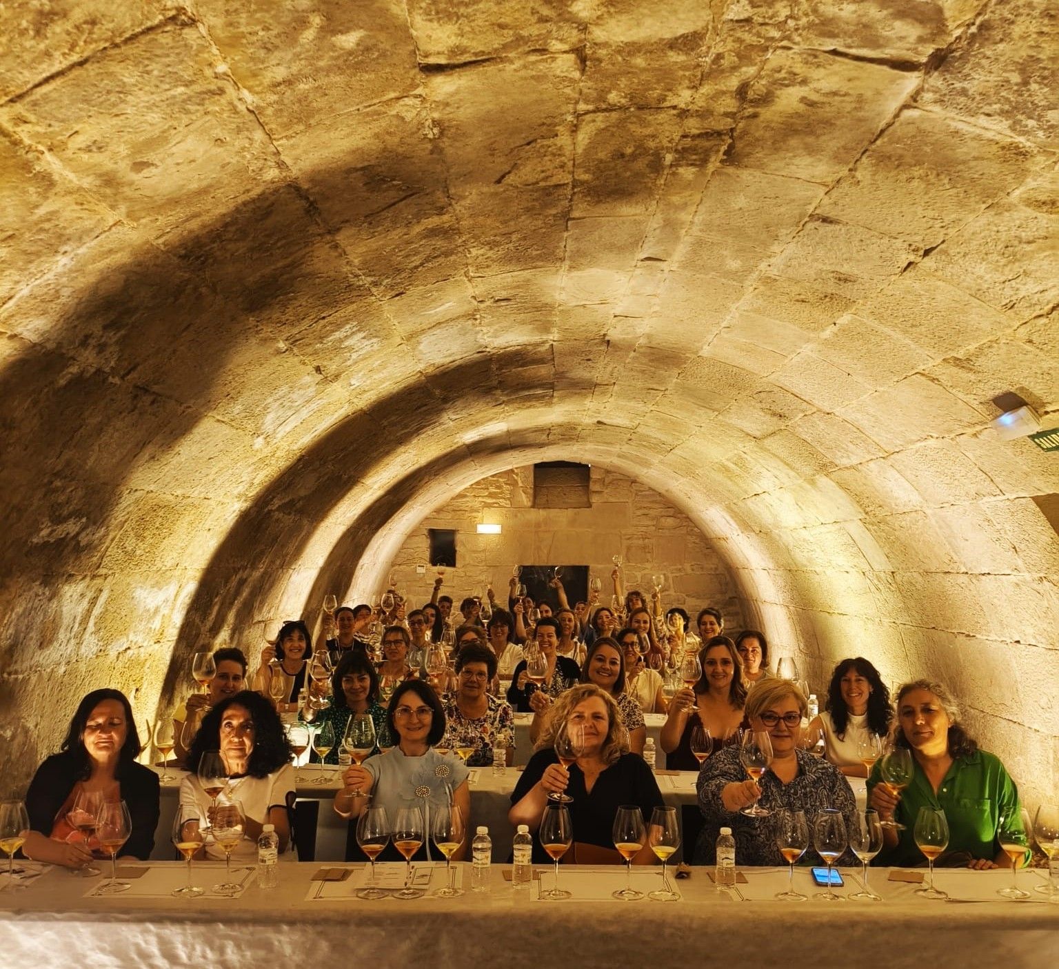 ¡Vivan las "Mujeres del Vino"!